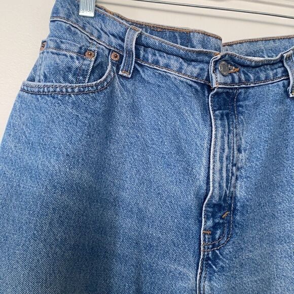 Levi’s 550 Tapered Leg Jeans 12 Reg - Picture 2 of 5